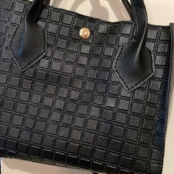 NWT Black Pattern Mini Handbag - Picture 6 of 15